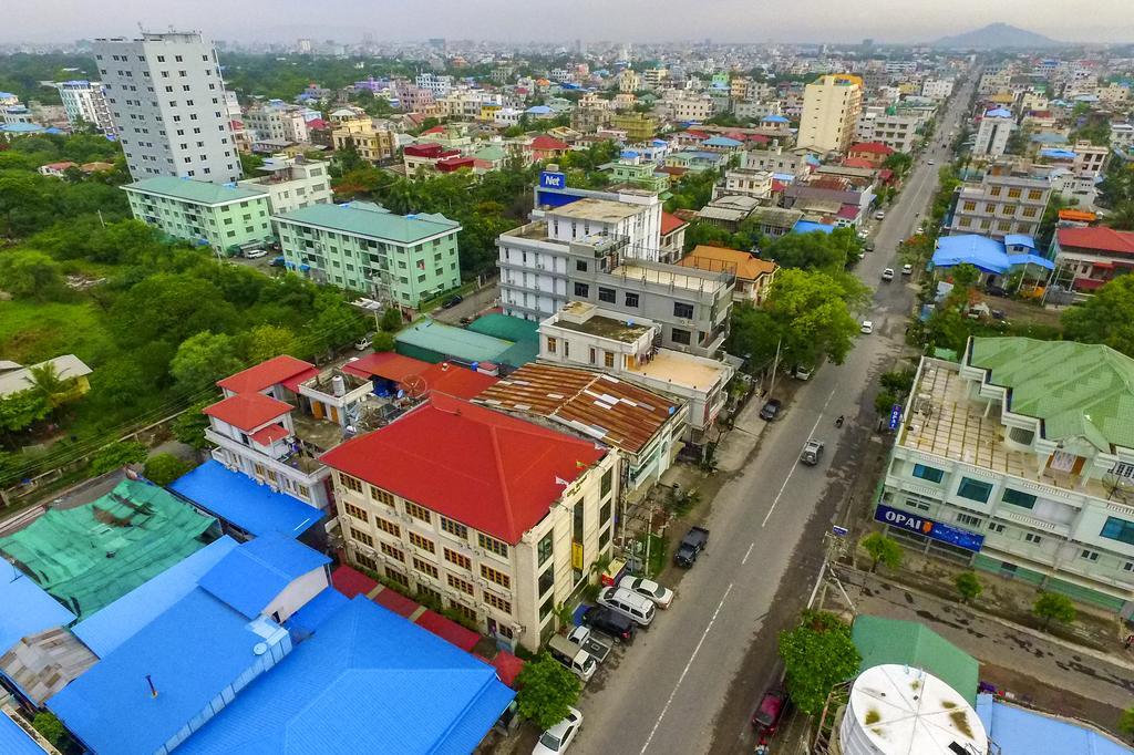 City Grand Hotel Mandalaj Kültér fotó