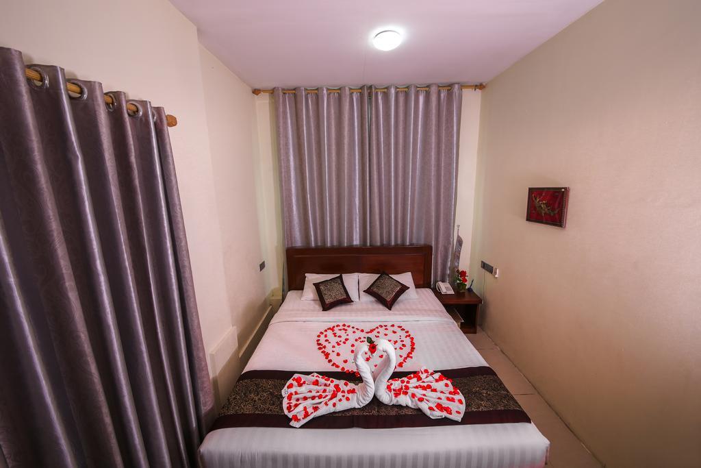 City Grand Hotel Mandalaj Kültér fotó