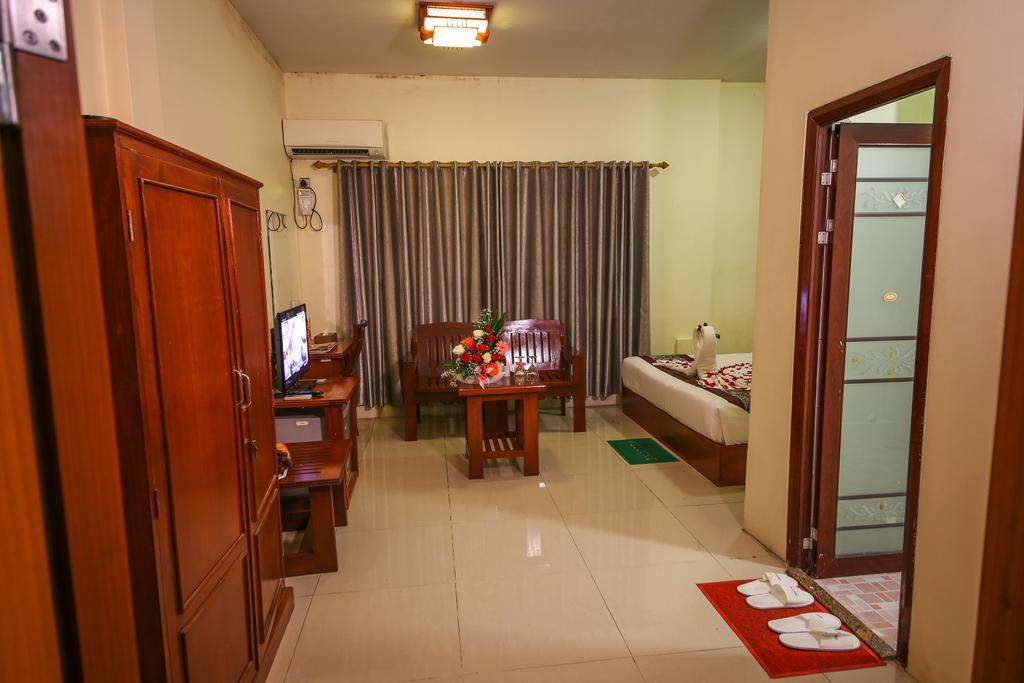 City Grand Hotel Mandalaj Kültér fotó