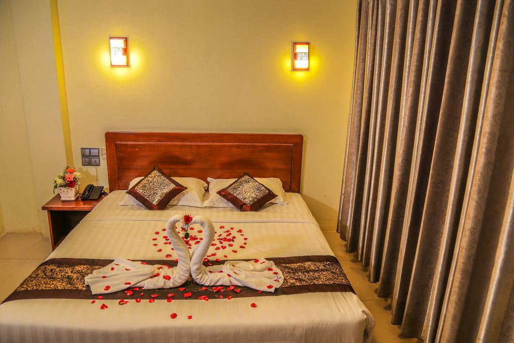 City Grand Hotel Mandalaj Kültér fotó